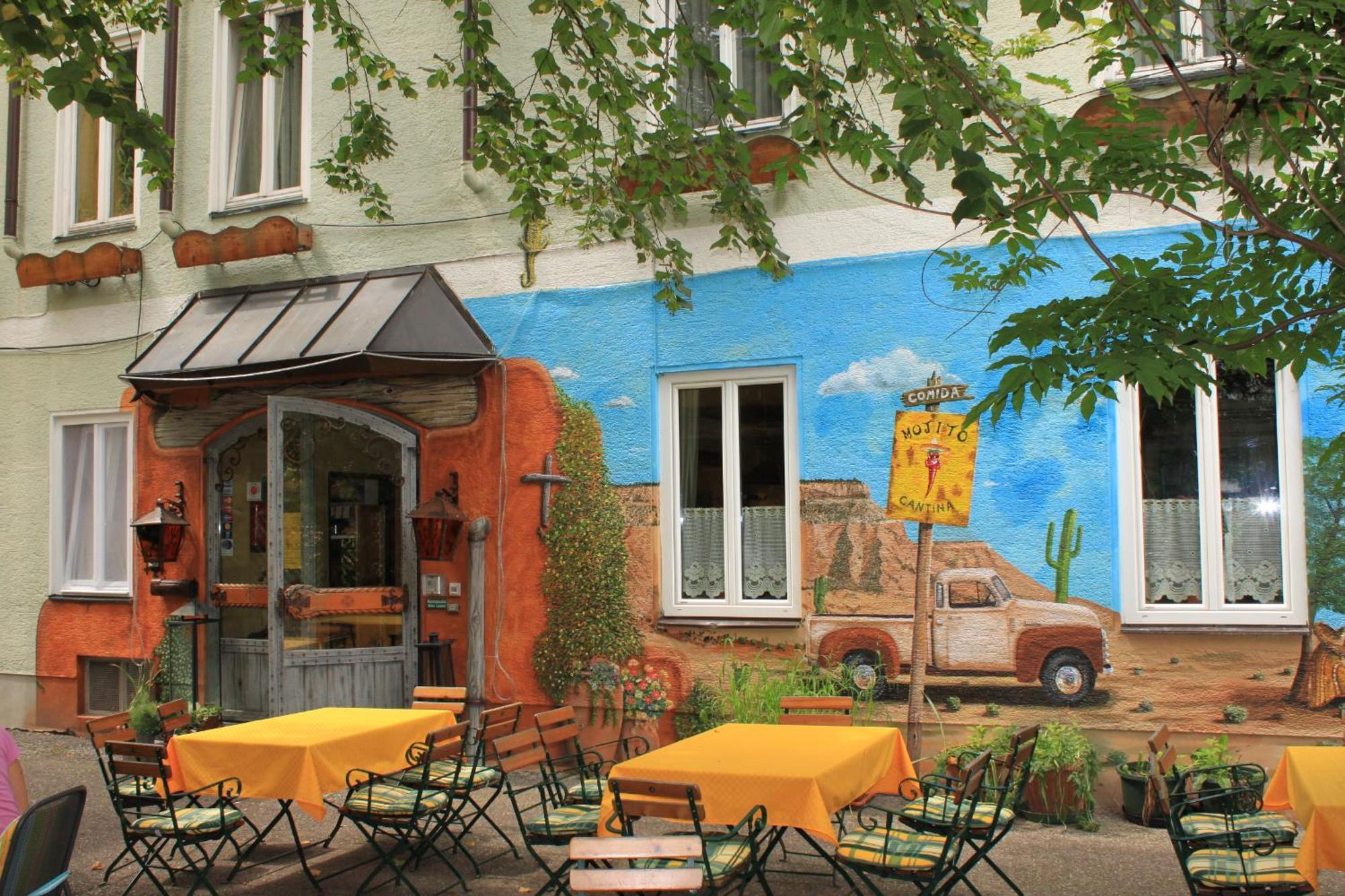 Hotel & Hostel Sandwirt Bad Ischl Exterior photo